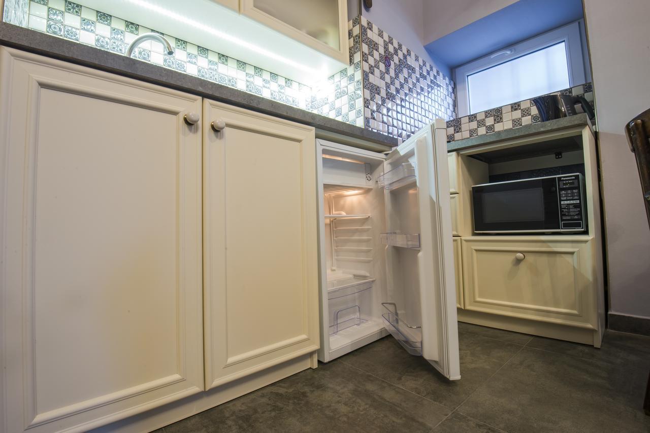 Sofia Apartment In Old Тбилиси Екстериор снимка