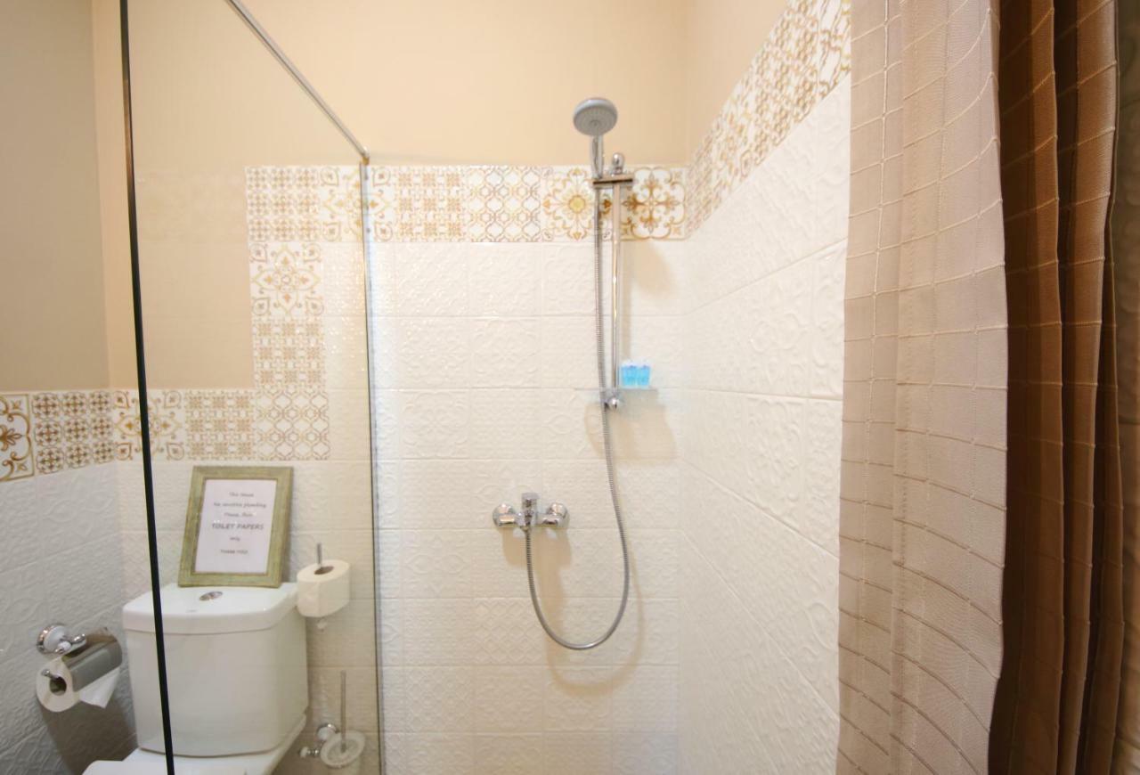 Sofia Apartment In Old Тбилиси Екстериор снимка